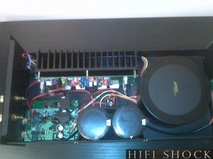 stello-m200-1-april-music