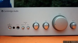 azur-640a-v2.0-0c-cambridge-audio-800x445