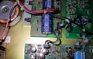 c100-3-cambridge-audio-700x445