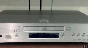 azur-752bd-0-cambridge-audio-800x445