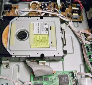 dvd300-cambridge-audio-1c-480x445