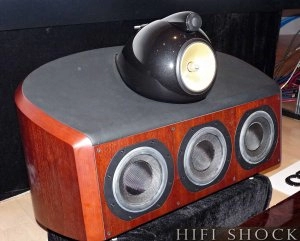 htm1d-0-bowers-wilkins