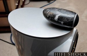 signature-diamond-0d-bowers-wilkins