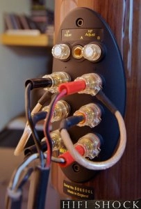 reference-201-2-0b-kef