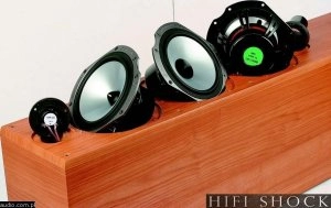 max-monitor-audio-br6-02